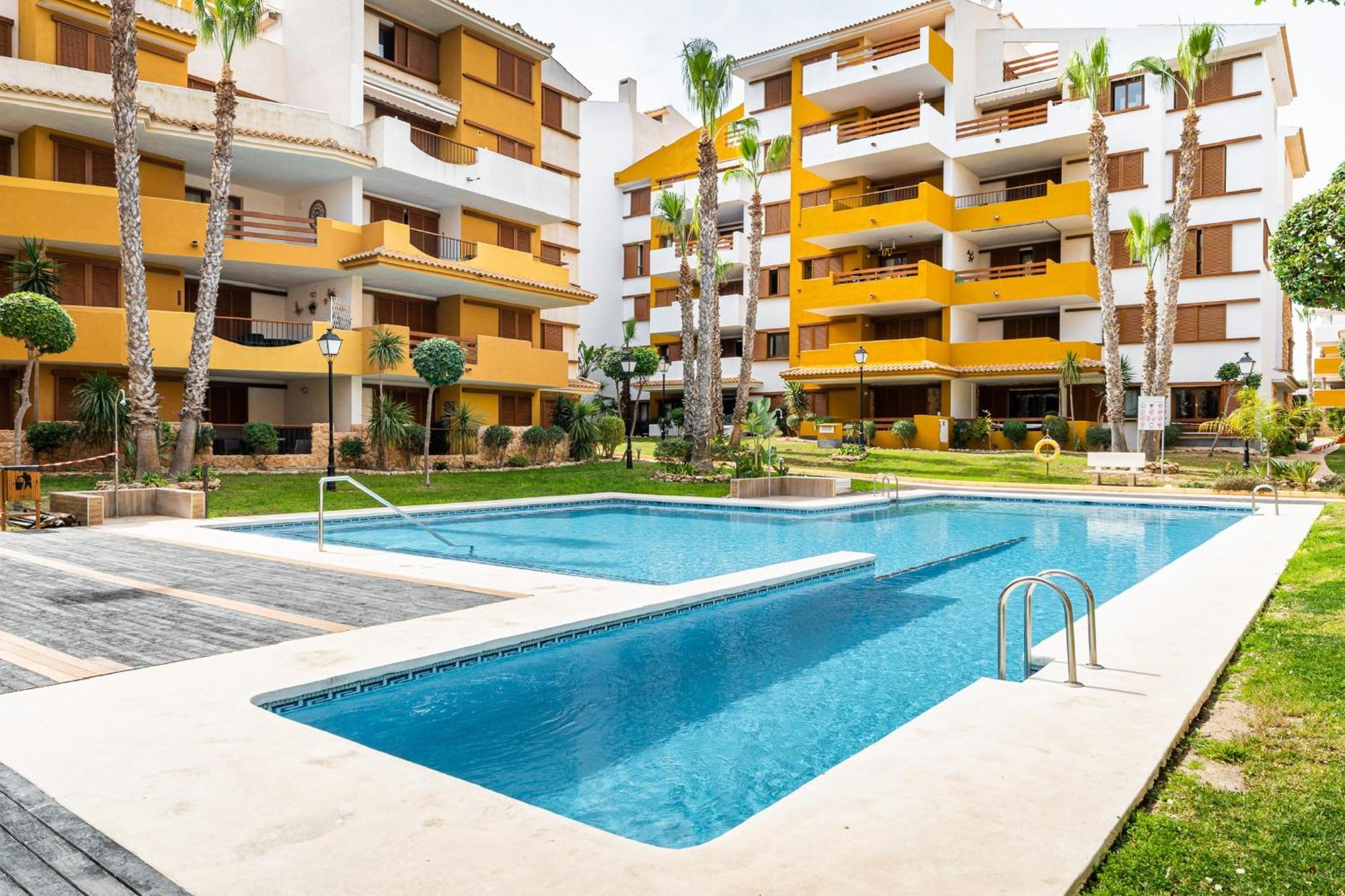 Tornado Apartamento Sunrise Torrevieja Luaran gambar