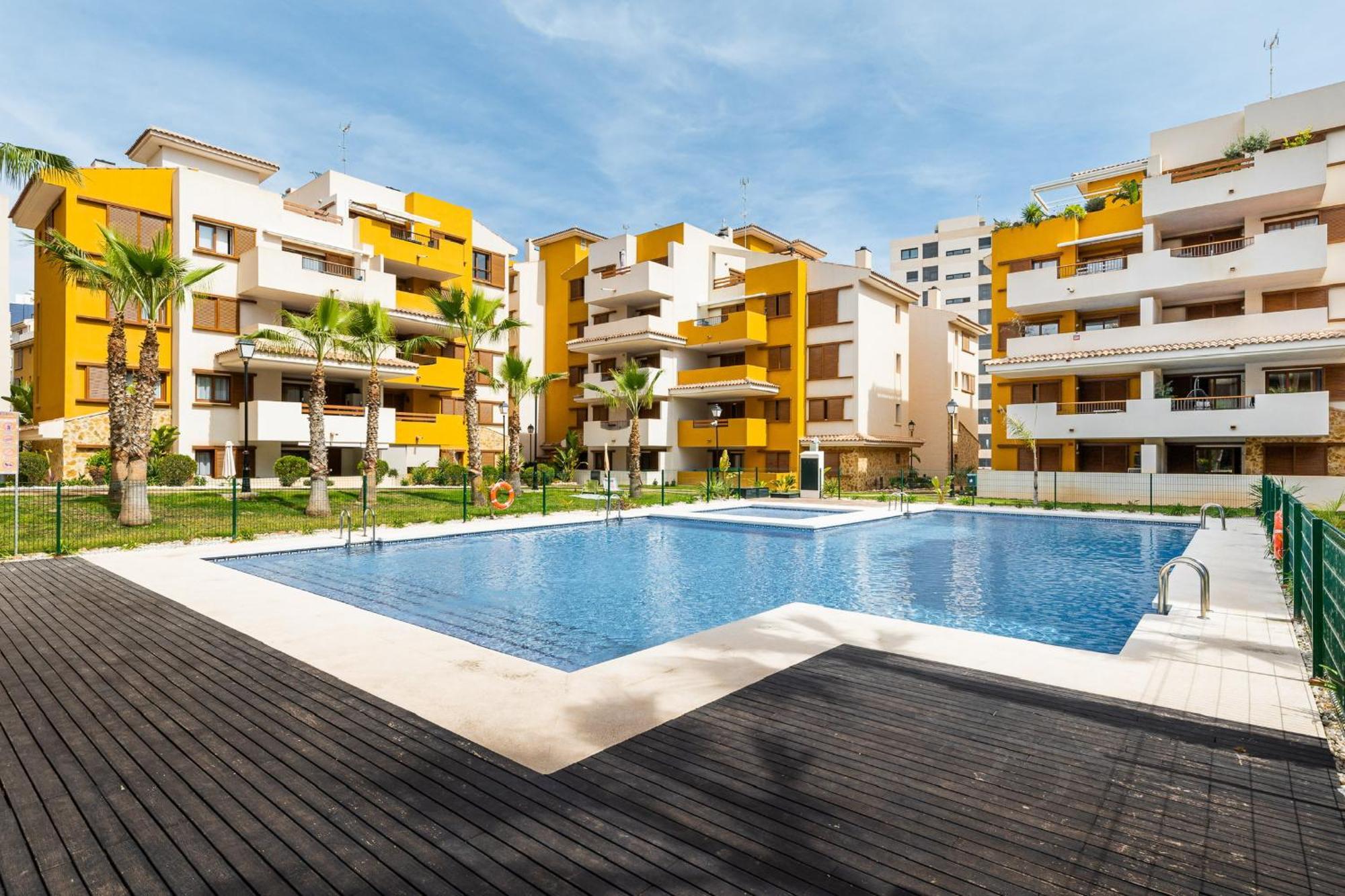 Tornado Apartamento Sunrise Torrevieja Luaran gambar